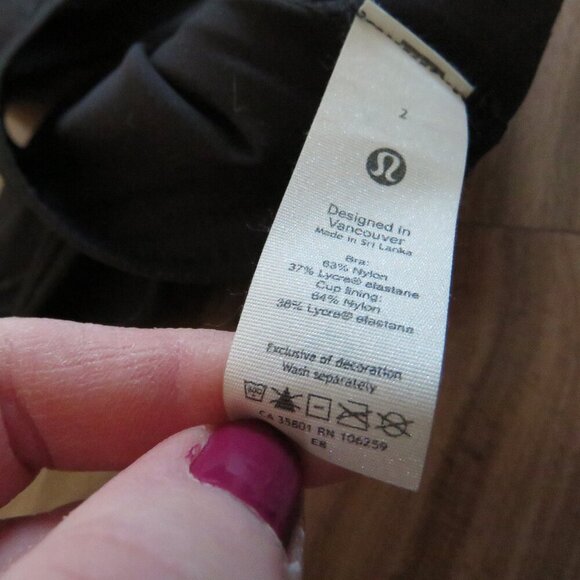 LULULEMON Get in Line Bra *Light Support, A/B Cups Black / Black - Size 2 - Picture 12 of 12